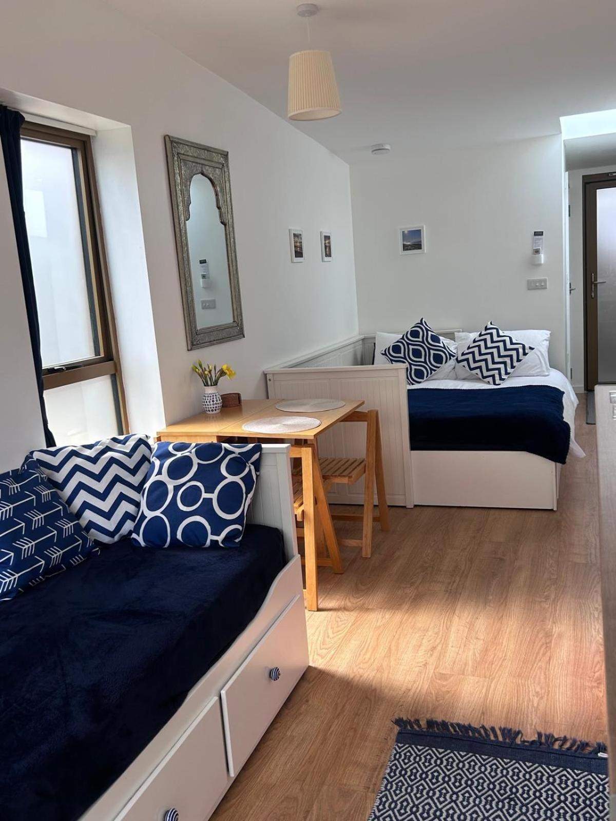 The Apple Tree Apartment Chestfield Екстериор снимка
